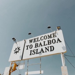 Just minutes from Park Newport, the one-of-a-kind Balboa Island awaits!   Whether you drive, bike, or take the iconic Balboa Island Ferry, this man-made gem offers endless charm and fun. Get ready to soak up every weekend surrounded by coastal beauty, local shops, and unforgettable sunsets! 🚲🛥️  Instagram post from @parknewport_apts on November 26, 2024 00:00:00am