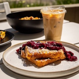 Craving a Delicious Meal?   Just 9 minutes from Park Newport, @herbandranch by celebrated Chef Brian Malarkey offers the best breakfast and lunch in a micro-food hall concept. Enjoy! Instagram post from @parknewport_apts on December 13, 2024 00:00:00am